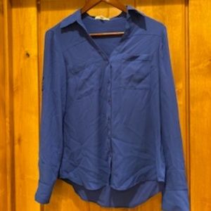 Long sleeve collared shirt